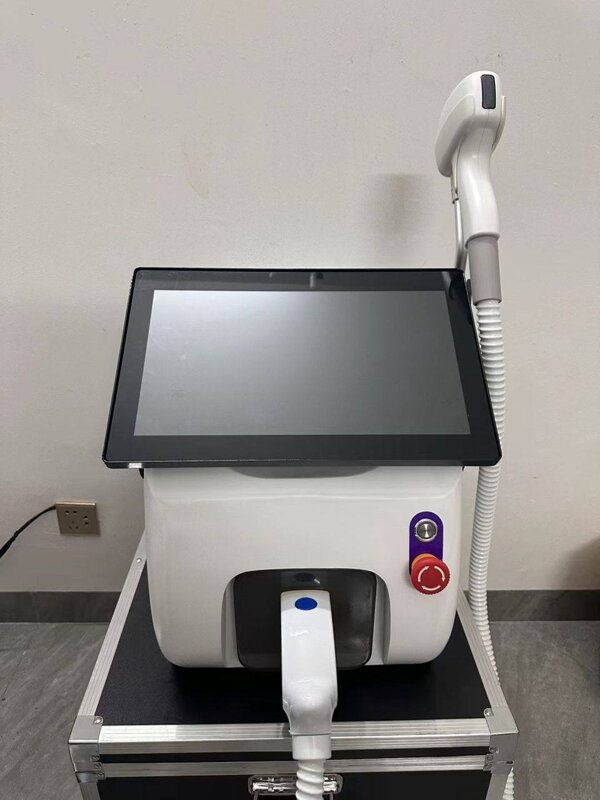 Diodový laser na trvalé odstranění chlupů Diodový laser na trvalé odstranění chlupů
